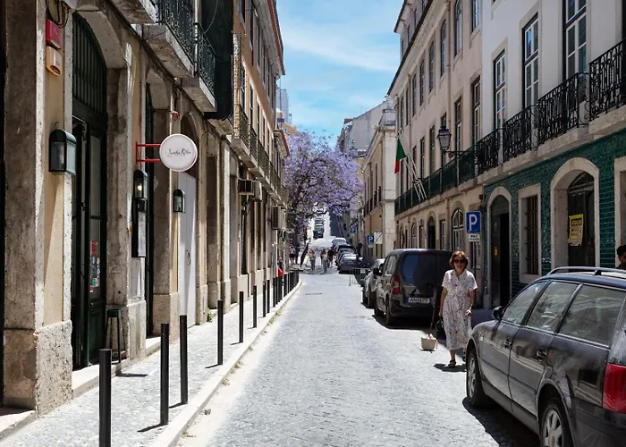 Sao Mamede Downtown